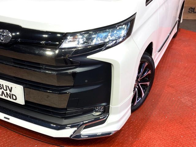 TOYOTA NOAH 2024 Image 31