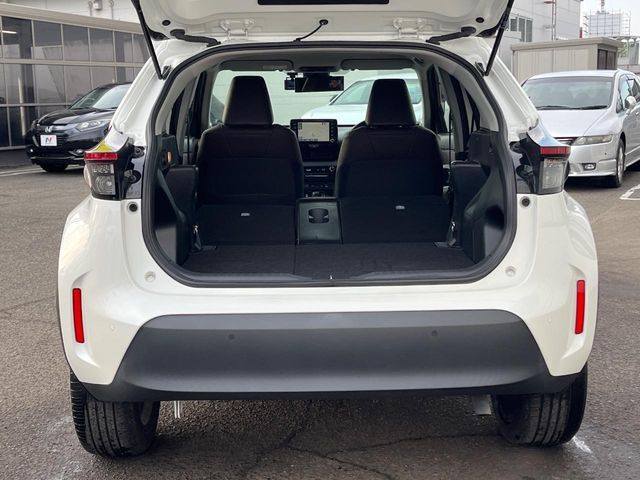 TOYOTA YARIS CROSS HYBRID 2022 Image 31