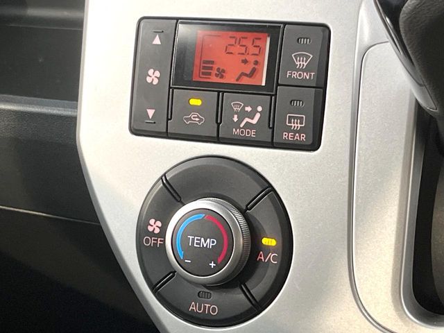 DAIHATSU WAKE 2015 Image 31