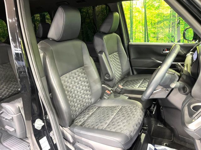 TOYOTA VOXY 2023 Image 31