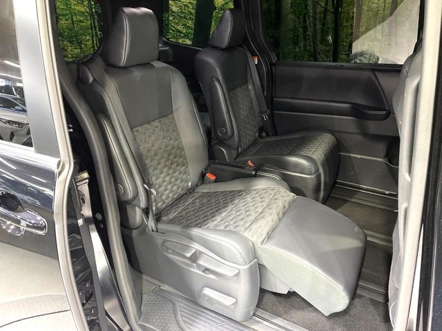 TOYOTA VOXY 2023 Image 31