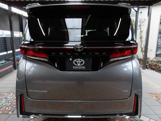 TOYOTA VELLFIRE  HYBRID 2025 Image 31