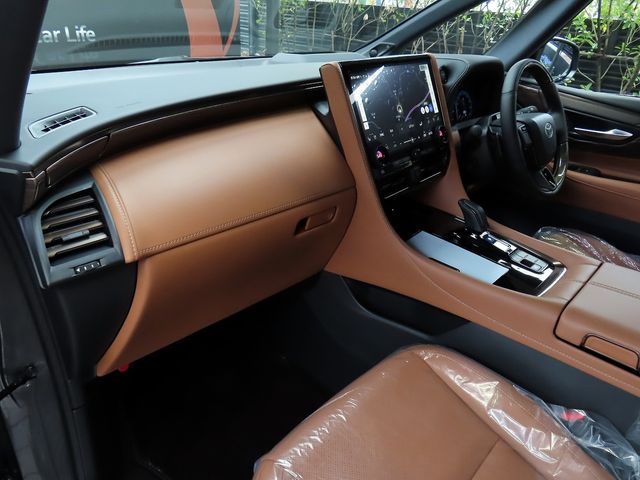 TOYOTA VELLFIRE  HYBRID 2025 Image 31