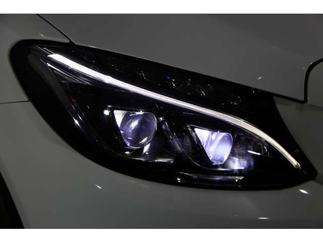 MERCEDES BENZ C CLAS 2016 Image 31