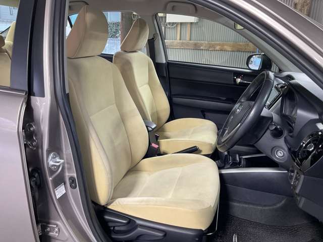 TOYOTA COROLLA AXIO 2017 Image 31