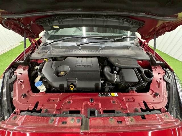 JAGUAR E-PACE 2019 Image 31