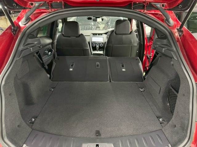JAGUAR E-PACE 2019 Image 31