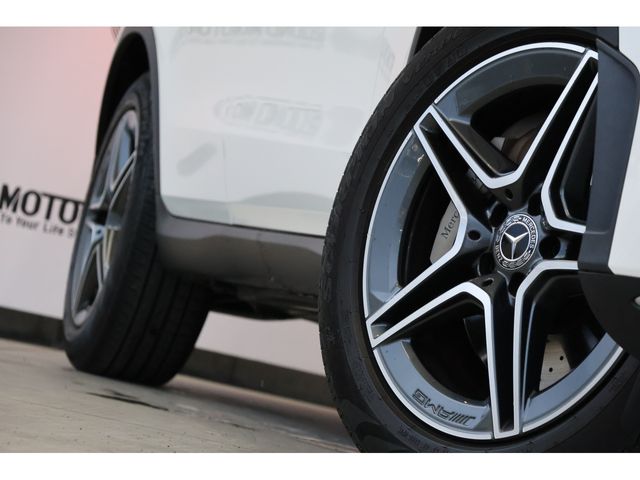 MERCEDES BENZ GLC CL 2019 Image 31