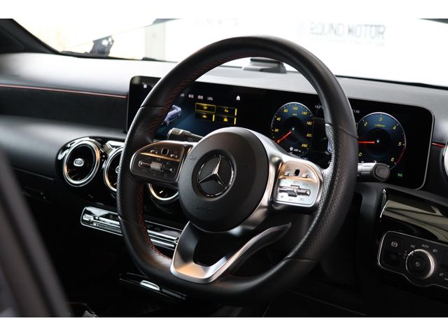 MERCEDES BENZ A CLAS 2019 Image 31