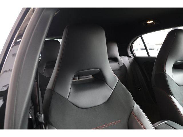 MERCEDES BENZ A CLAS 2019 Image 31