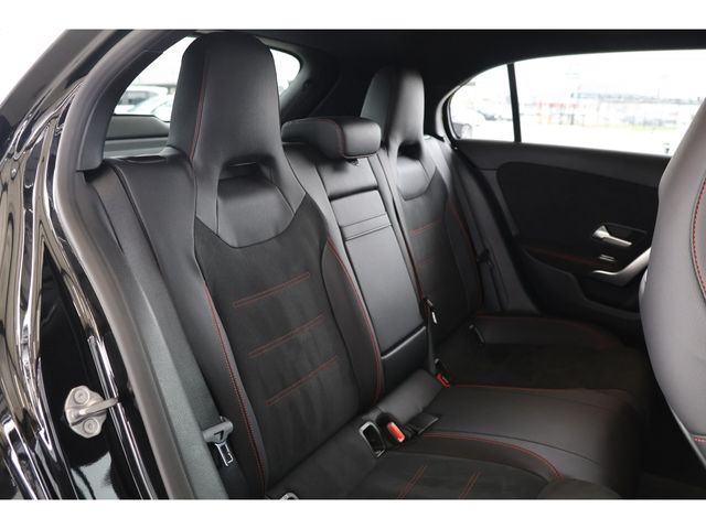 MERCEDES BENZ A CLAS 2019 Image 31