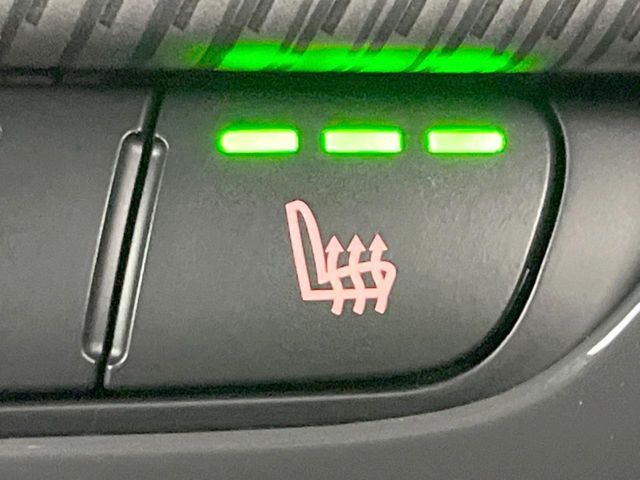 BMW MINI COOPER S E CROS 2022 Image 31