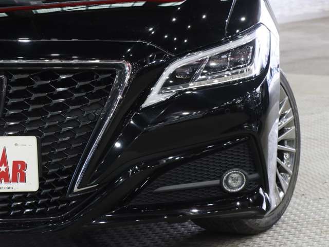 TOYOTA CROWN SEDAN HYBRID 2019 Image 31