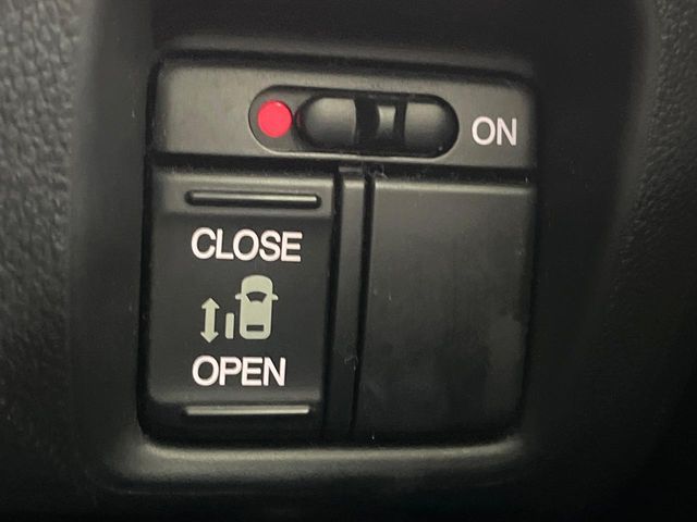 HONDA N BOX 2014 Image 31