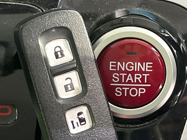 HONDA N BOX 2014 Image 31