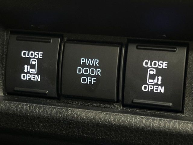 TOYOTA SIENTA HYBRID 2023 Image 31