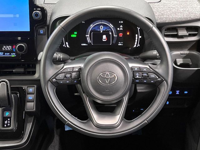 TOYOTA SIENTA HYBRID 2023 Image 31
