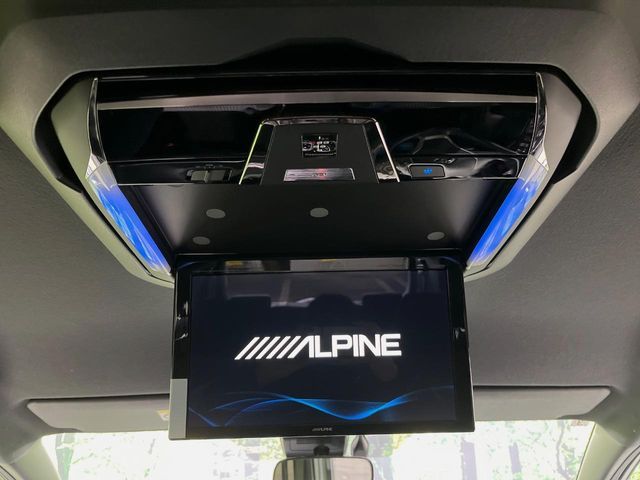 TOYOTA VOXY HYBRID 2019 Image 31