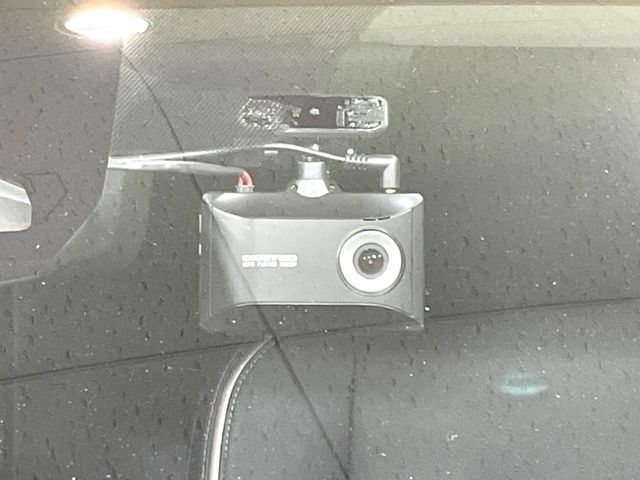 TOYOTA PRIUS 2023 Image 31