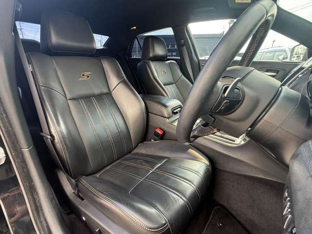 CHRYSLER 300 2016 Image 31