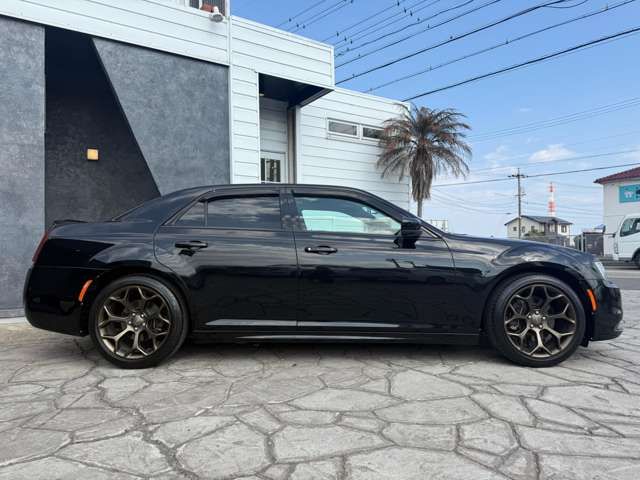 CHRYSLER 300 2016 Image 31