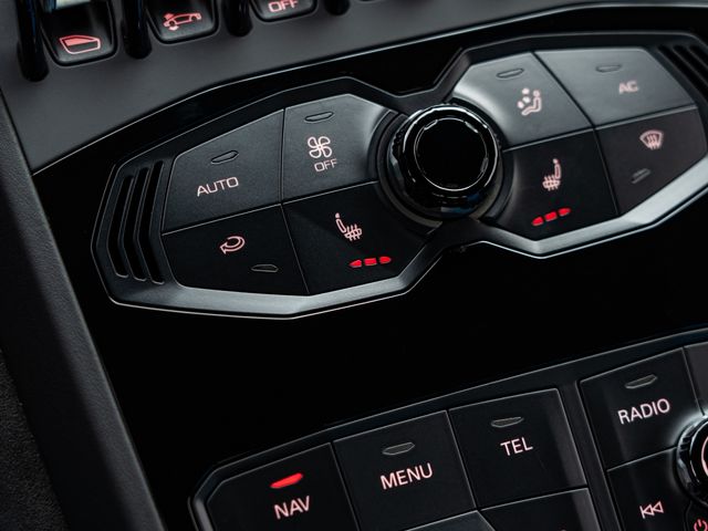 LAMBORGHINI HURACAN 2016 Image 31