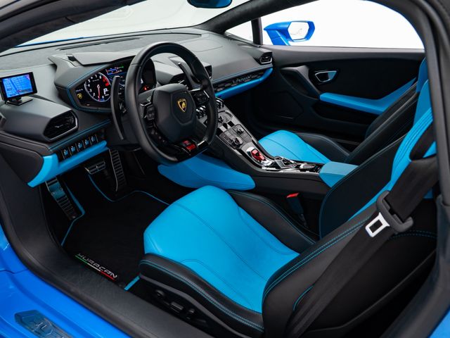 LAMBORGHINI HURACAN 2016 Image 31
