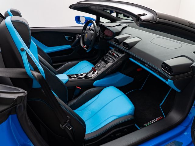 LAMBORGHINI HURACAN 2016 Image 31