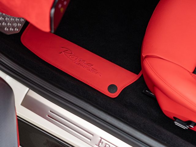 FERRARI ROMA SPIDER 2025 Image 31