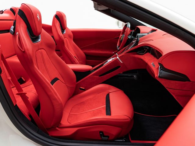 FERRARI ROMA SPIDER 2025 Image 31