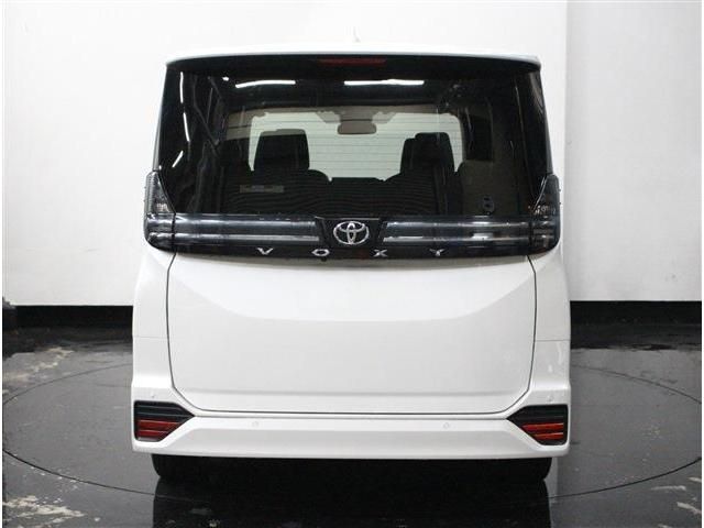 TOYOTA VOXY 4WD 2024 Image 31