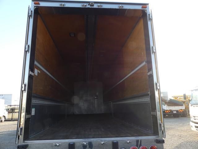 HINO PROFIA 2016 Image 31