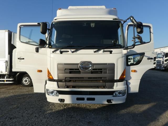 HINO PROFIA 2016 Image 31