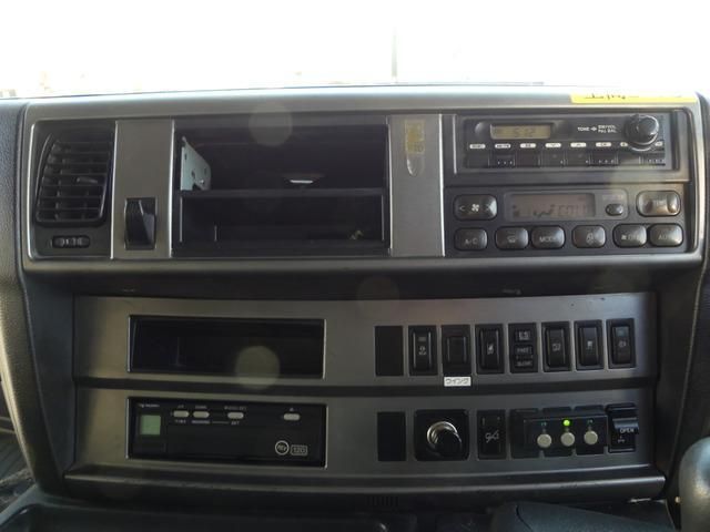 HINO PROFIA 2016 Image 31