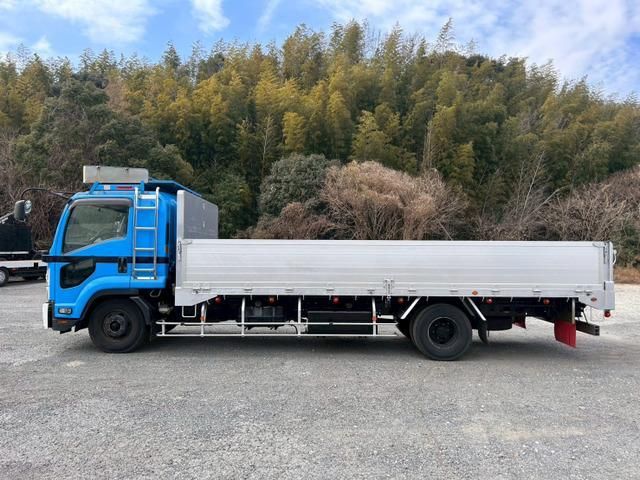 ISUZU FORWARD 2015 Image 31