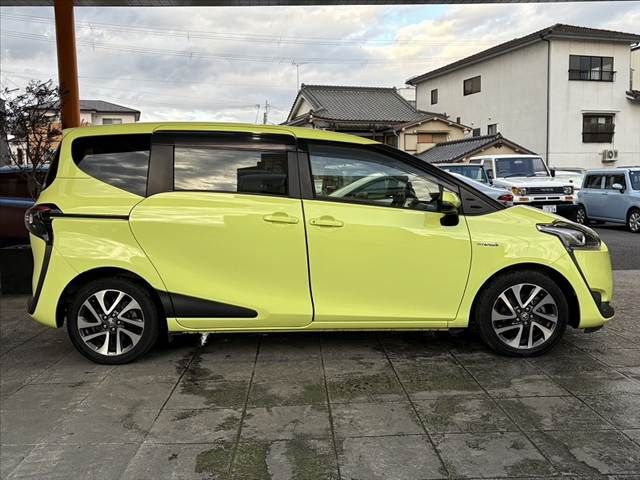 TOYOTA SIENTA HYBRID 2015 Image 31