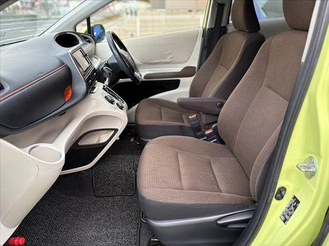 TOYOTA SIENTA HYBRID 2015 Image 31