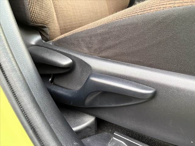 TOYOTA SIENTA HYBRID 2015 Image 31