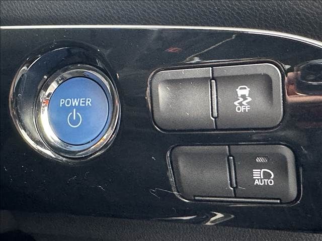 TOYOTA PRIUS 2021 Image 31