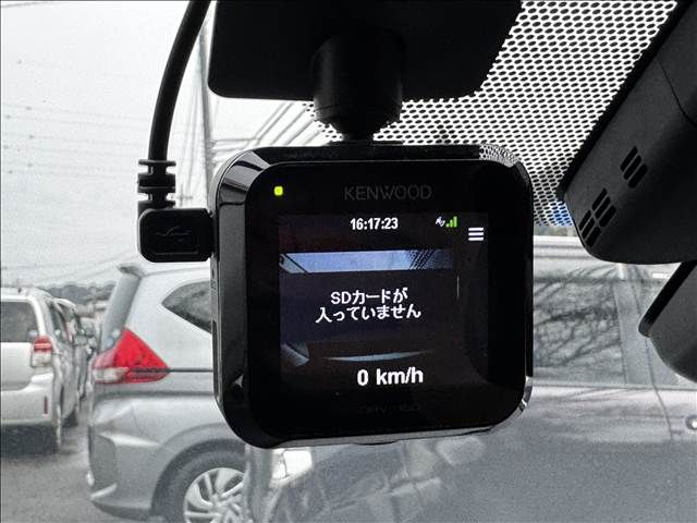 TOYOTA PRIUS 2021 Image 31