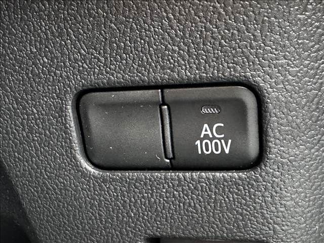 TOYOTA PRIUS 2021 Image 31