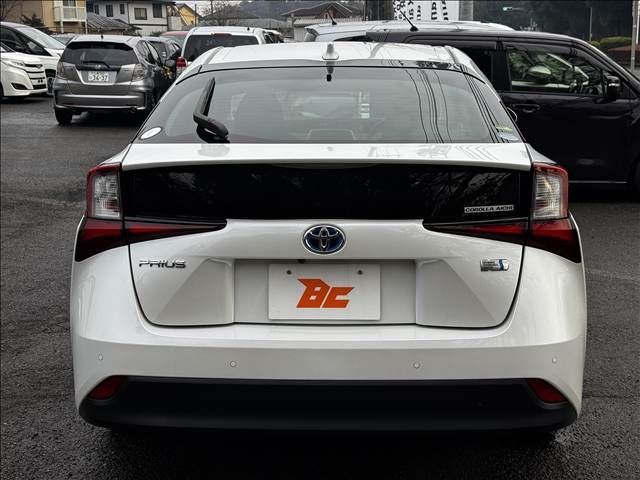 TOYOTA PRIUS 2021 Image 31