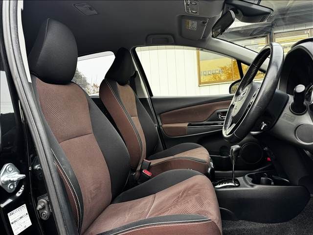 TOYOTA VITZ HYBRID 2017 Image 31