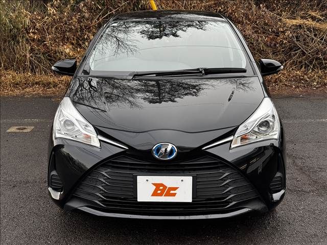 TOYOTA VITZ HYBRID 2017 Image 31