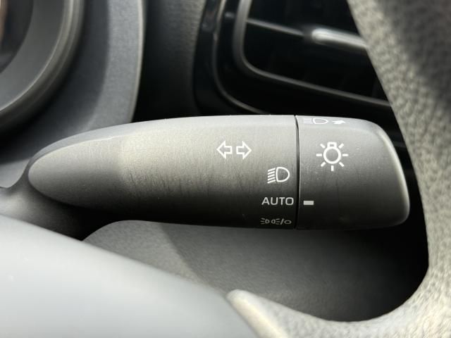 TOYOTA YARIS 2020 Image 31