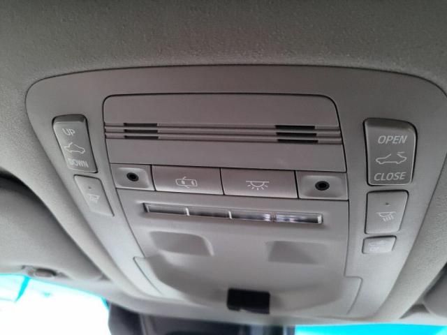 TOYOTA CROWN SEDAN HYBRID 2018 Image 31