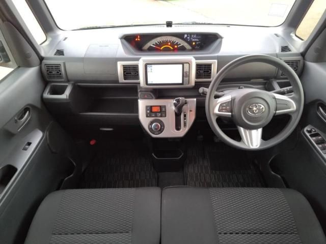 TOYOTA PIXIS MEGA 2016 Image 31