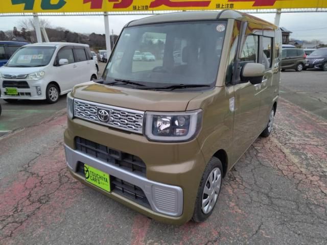 TOYOTA PIXIS MEGA 2016 Image 31