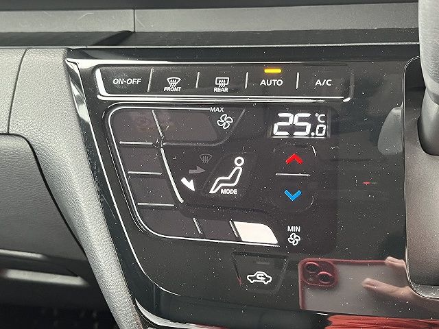 NISSAN ROOX 2023 Image 31