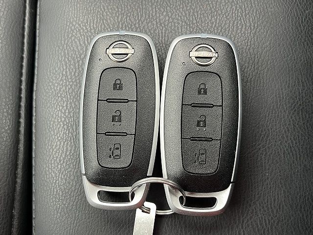 NISSAN ROOX 2023 Image 31